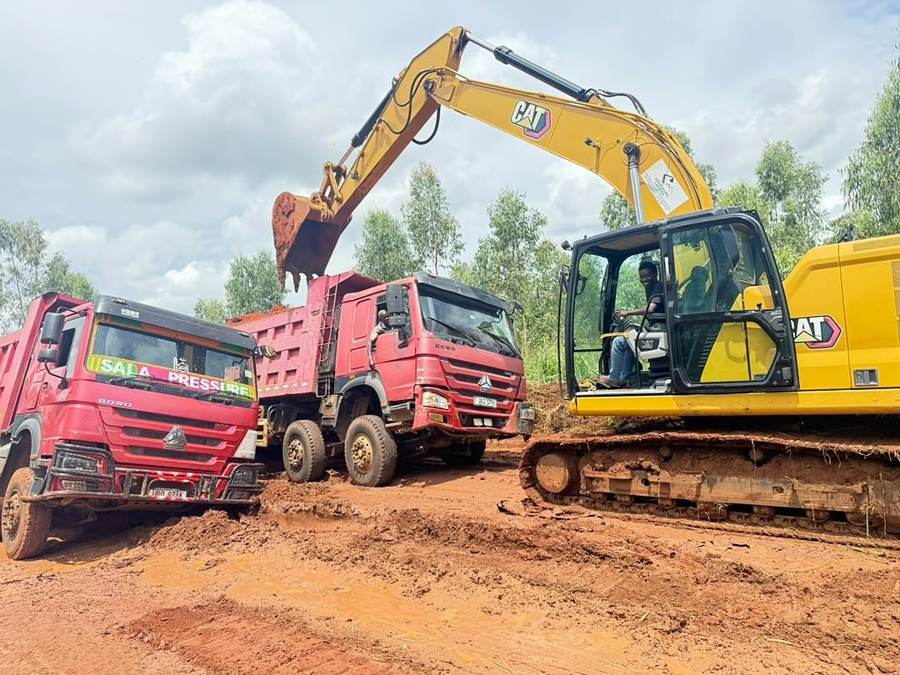Hydraulic excavator